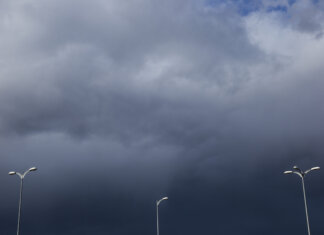 Maltempo, la perturbazione scivola a sud: allerta gialla estesa a tutto mercoledì maltempo