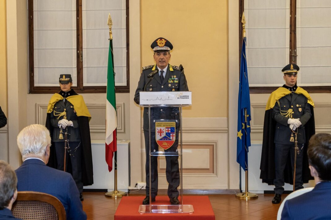 Il generale Riccardo Rapanotti nuovo comandante interregionale della Guardia di finanza