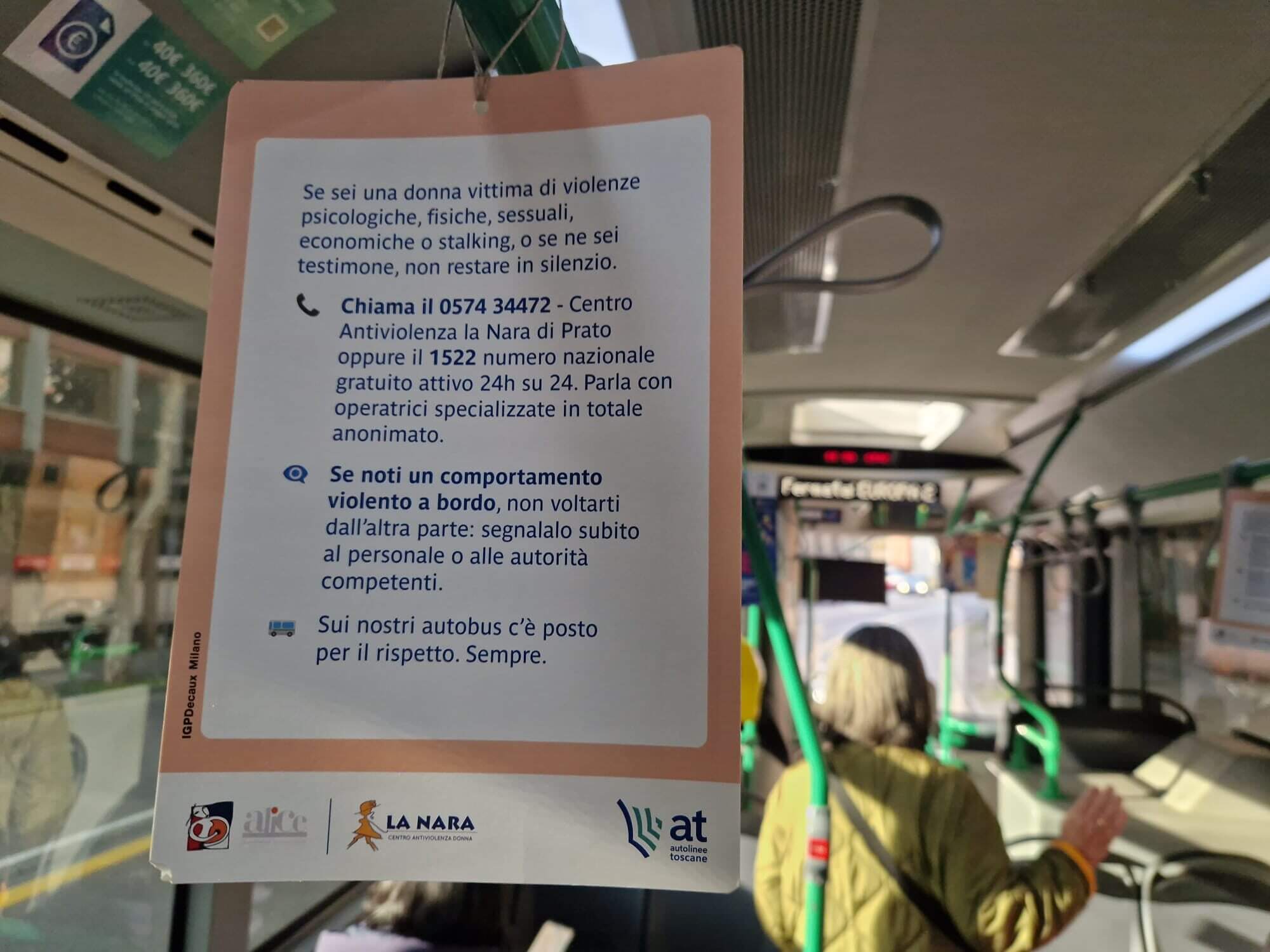 sui bus toscani c8217232 posto per il rispetto parte la campagna contro la violenza sulle donne da Corrieretoscano.it sui bus toscani c8217232 posto per il rispetto parte la campagna contro la violenza sulle donne