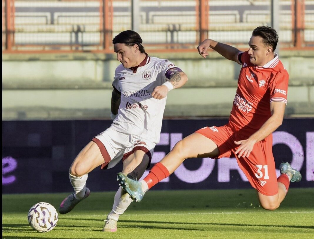 Serie C, Arezzo fermato a Perugia e scavalcato in testa. Ancora un ko per il Livorno