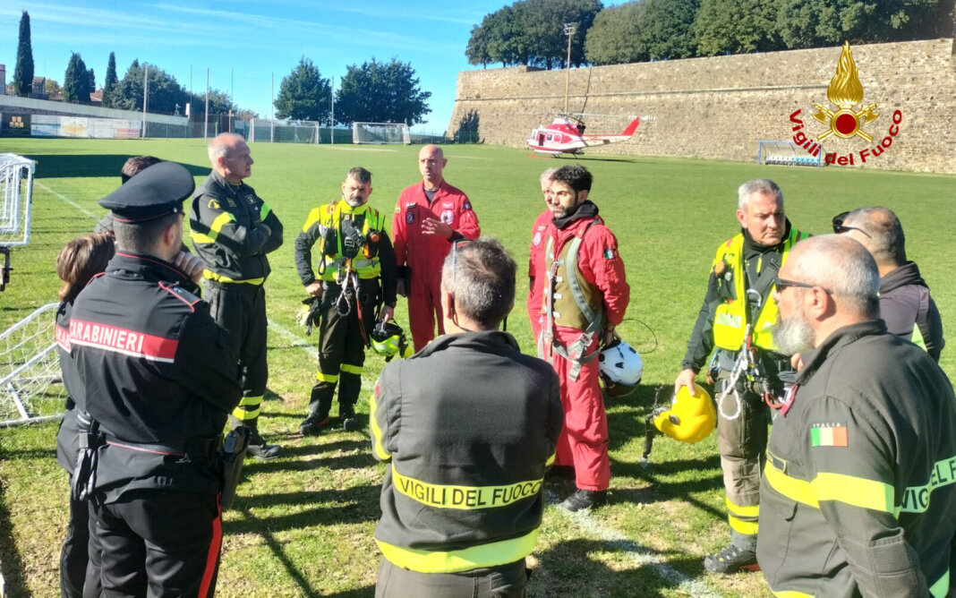 Ritrovata in un bosco vicino casa la ventenne scomparsa a Montalcino
