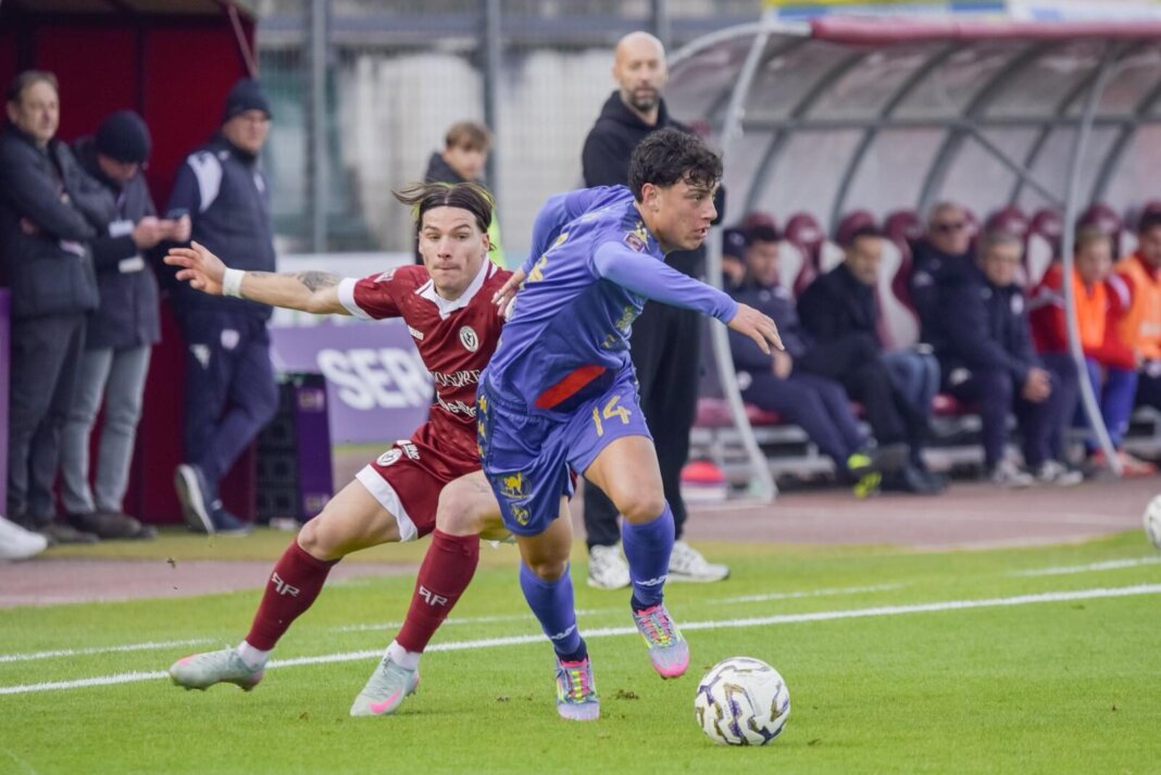 Arezzo in vetta con il rigore di Pattarello: battuta la Samb