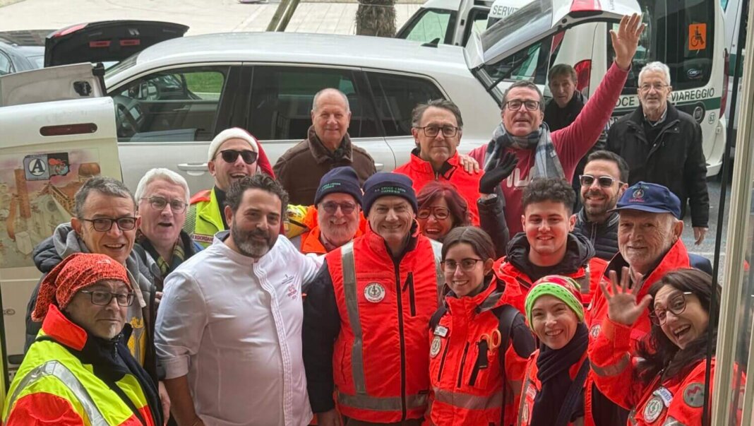 Dallo chef stellato 720 pacchi alimentari per i più bisognosi in Versilia