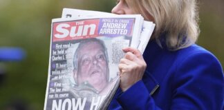 Andrew ottavo nella linea di successione al trono, l’ex principe rischia di essere rimosso?