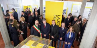Taglio del nastro con il capo della polizia a due mostre dedicate all’attività del corpo