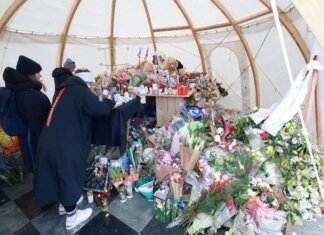 Crans-Montana, a Bella Ma’ gli amici delle vittime italiane: “Continueranno a vivere con noi”