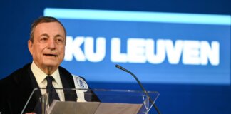 Draghi ‘strappa’ sull’Europa federale: dentro chi ci vuole stare – Ascolta