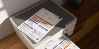 Falsi operatori Estra tentano di far firmare contratti per altre aziende: è allarme truffe