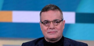 Klaus Davi, malore nella notte a Roma: “Forte affaticamento fisico”