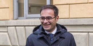 Lega, Sasso lascia: “Vado con Vannacci, lo seguo in Futuro Nazionale”