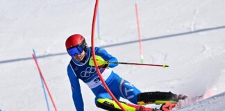 Milano Cortina, Vinatzer deluso dopo combinata a squadre: “Sono in lutto, ho chiesto scusa a Franzoni”