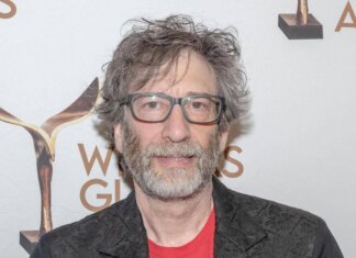 Neil Gaiman rompe il silenzio sulle accuse di molestie: “È tutto falso”
