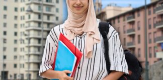 “Non siamo in Marocco”, scoppia il caso al Ruffini di Genova per una circolare sul Ramadan