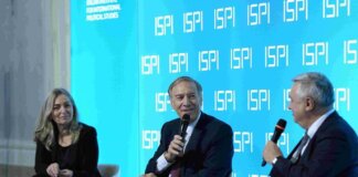 Pompeo: “O crediamo in noi stessi o diventeremo vassalli di Pechino”