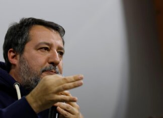 Salvini: “Russia minaccia per l’Europa? No, minaccia è immigrazione clandestina”