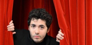 Sanremo 2026, Fulminacci chi è: gli esordi, la vita privata e il significato di ‘Stupida sfortuna’