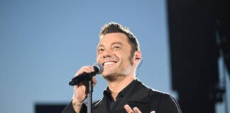 Sanremo 2026, Tiziano Ferro super ospite della prima serata: 25 anni di ‘Xdono’