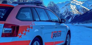 Svizzera, treno deraglia nel canton vallese: molti feriti