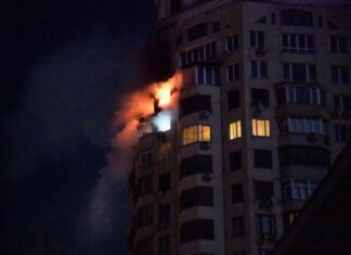 Ucraina sotto attacco, Russia colpisce con missili e droni: raid su Kiev, Kharkiv e Zaporizhzhia