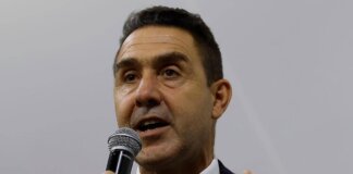 Vannacci e il ‘casting’ per il partito: Adinolfi e Cicalone piacciono, Soumahoro bocciato