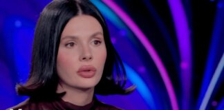 Vittorio Sgarbi, la figlia Evelina: “Le foto parlano da sole, papà non sta bene”