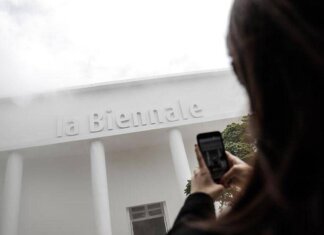 Biennale Venezia, lettera di 70 artisti e curatori: “No a partecipazione Israele, Russia e Usa”