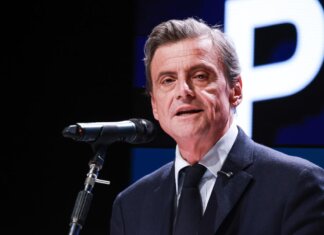 Calenda, minacce sul canale Telegram di Russia Today: “Vigliacchi, vi prenderei a calci”