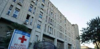 Cede un balcone a Napoli, quattro feriti: due sono ricoverati in codice rosso