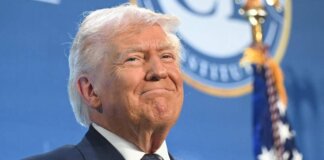 Iran, Trump: “No a Khamenei, Teheran ha bisogno di un altro leader interno”