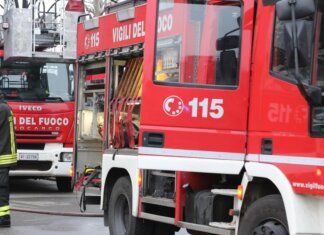 La nonna muore, bimba di pochi mesi piange per ore: salvata dai vigili del fuoco
