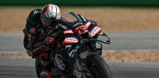 MotoGp Thailandia, vince Bezzecchi e Marquez si ritira