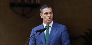 Spagna approva regolarizzazione di circa 500mila migranti senza documenti