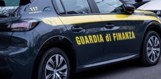 Teatro San Carlo, 11 indagati per la passata gestione: c’è ex sovrintendente Lissner