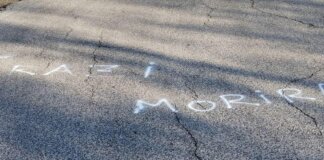 Minacce di morte sull’asfalto al sindaco di Torrita di Siena