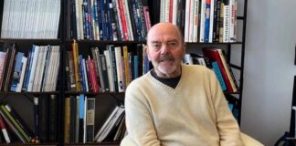 Addio ad Adriano Goldschmied, il ‘padrino del denim’ che rivoluzionò i jeans aveva 82 anni