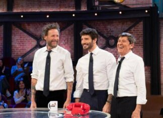 Affari Tuoi, stasera puntata speciale con Jovanotti e Morandi