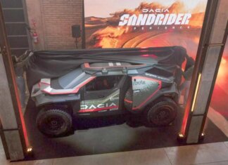 Al via la Dacia Sandrider Experience, quando la Dakar incontra i Videogame