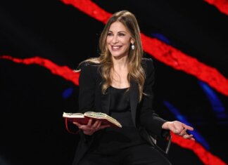 Belve, gli ospiti della puntata di domani: Carlo Conti, Giulia Michelini e Francesco Chiofalo