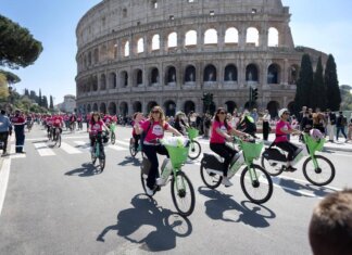 ‘Bicinrosa’ torna a Roma, sport e prevenzione contro il cancro al seno