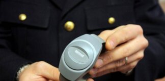 Braccialetti elettronici, linee guida: Commissione du femminicidio approva relaizone