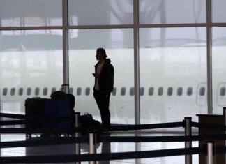 Carburante a rischio per i voli, al via restrizioni in 4 aeroporti italiani