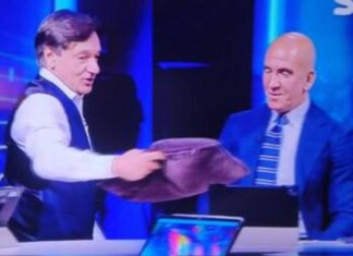 Caressa e il cuscino per Di Canio: “Così se prendi a testate il tavolo…”