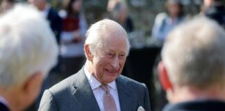 Carlo e Camilla in Galles, Pasqua nel luogo simbolo di William e Kate