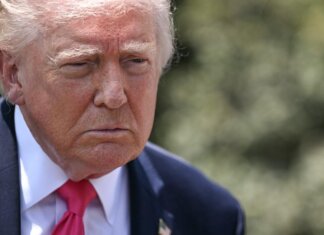 Corte Suprema Usa contro Trump: stop a limitazioni a ius soli. Il presidente: “Serve una nuova legge”