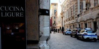 Genova, stop a pubblicità di fonti fossili negli spazi pubblici. Centrodestra contro la mozione: “Follia green”