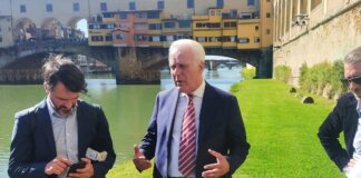 Riqualificazione delle spallette dell’Arno, Giani stoppa le polemiche: “Lavoro di rigoroso ripristino”