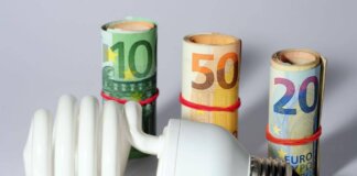 Guerra Usa-Iran può costare fino a 950 euro a famiglia: dalle bollette alla benzina, tutti gli aumenti