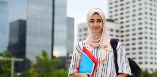 “Identità e fede islamica” a scuola: polemiche per il progetto al Fermi di Modena