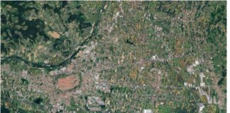 Il trucco per abbassare la temperatura in città di 10 gradi grazie ai pannelli solari