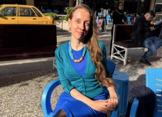 Iraq, Kataeb Hezbollah annuncia: “Rilasceremo la giornalista Shelly Kittleson”